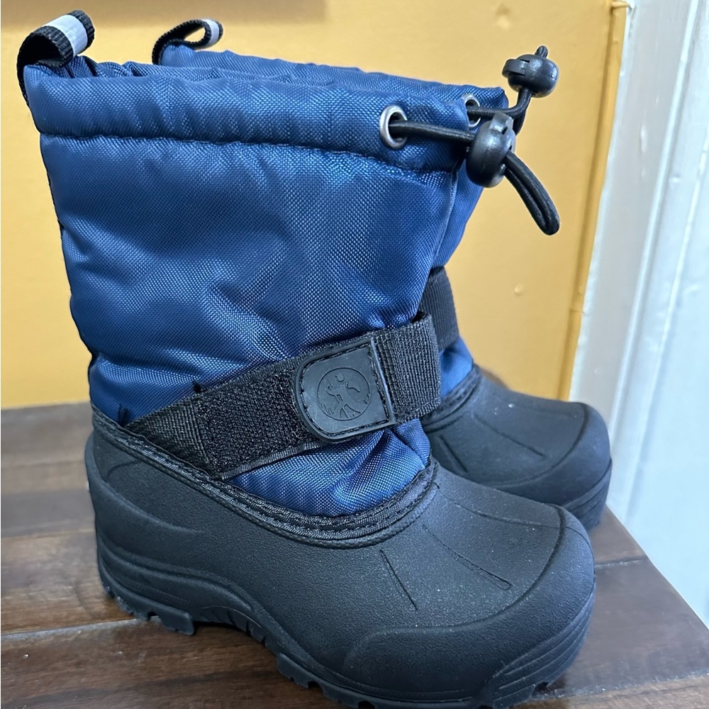 Northside snow boots (toddler size 6)